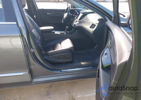 2016 Chevrolet Impala 2Lz z USA, uszkodzony, nr VIN 1G1145S3XGU111342